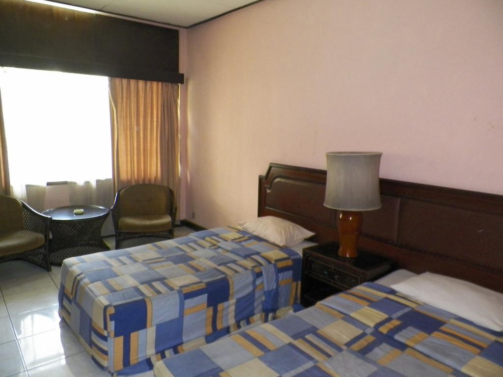 Hotel Istana Bandung Room photo